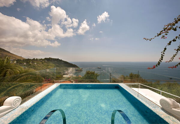 Villa Nereide: Building Exterior, Pool, Spring, Summer