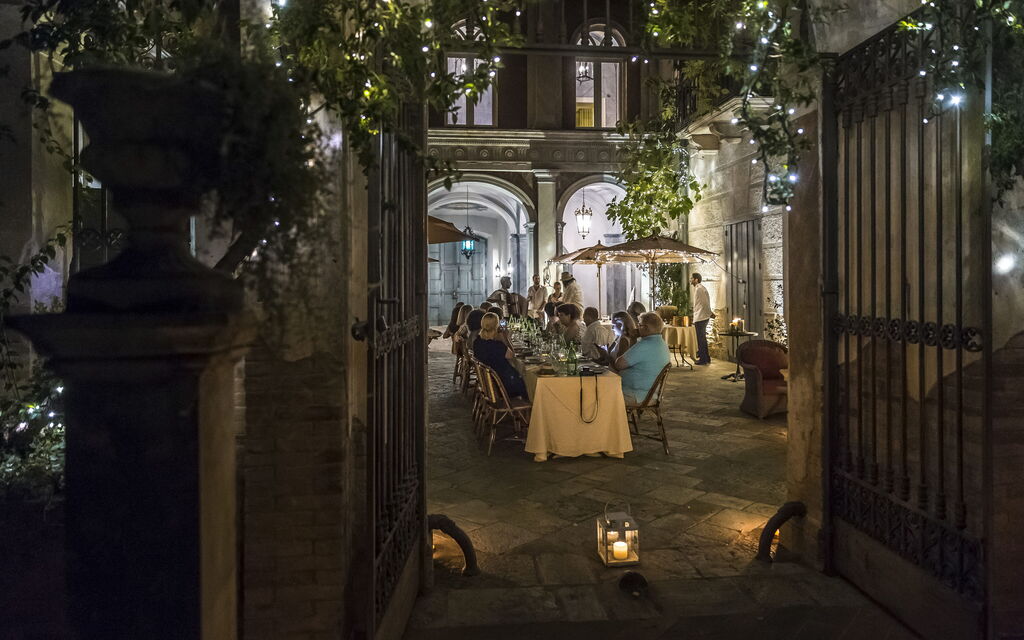Villa Martelli: Attività, Balcone / Terrazza / Patio, Caratteristiche, Estate, Esterni, Primavera