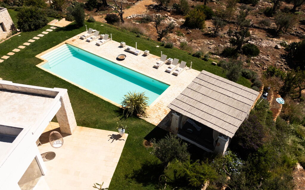 Lamia Degli Ulivi: Amenities, Building Exterior, Facilities, Outdoor, Pool, Spring, Summer