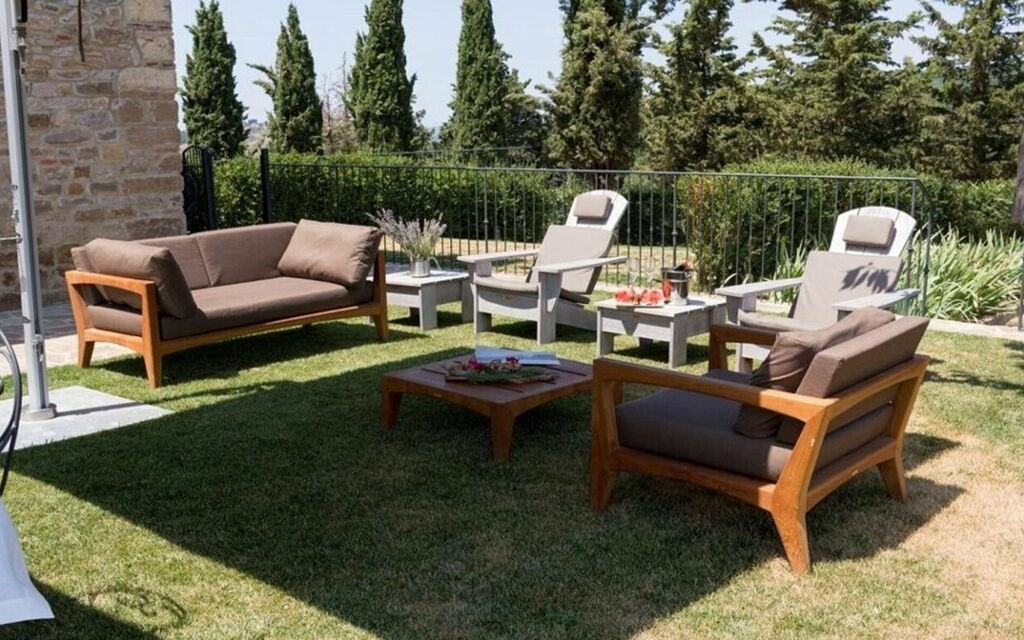 Villa Torre Merla: all'aperto, Balcone / Terrazza / Patio, Caratteristiche, Estate, Esterni, Piscina, Primavera, Servizi, Vista Panoramica