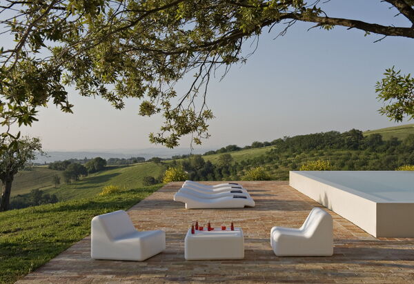Villa Paride: Attività, Balcone / Terrazza / Patio, Benessere, Estate, Esterni, Giardino, Persone, Piscina, Primavera, Servizi, Vista Panoramica