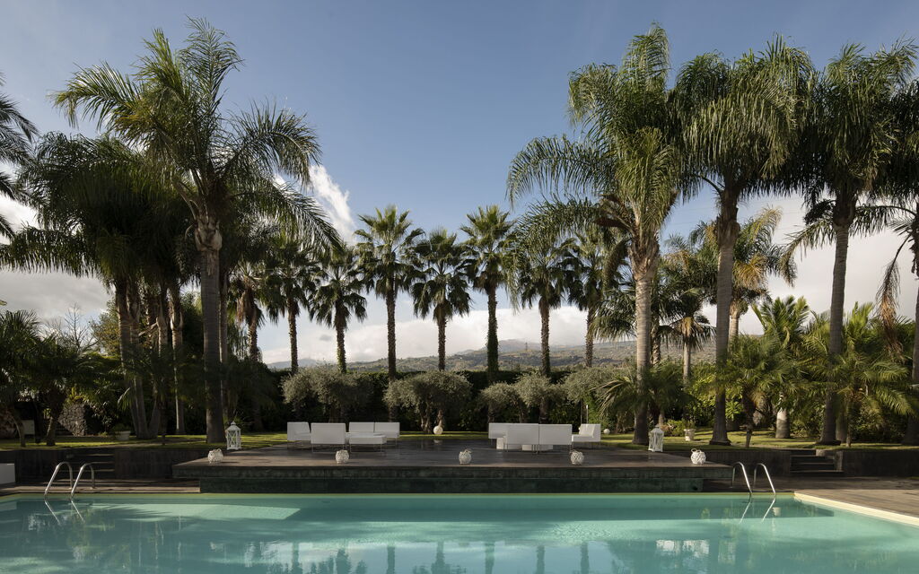 Villa Palmetta: Activities, Amenities, Building Exterior, Garden, Main Entrance, Pool, Spring, Summer, Wellness