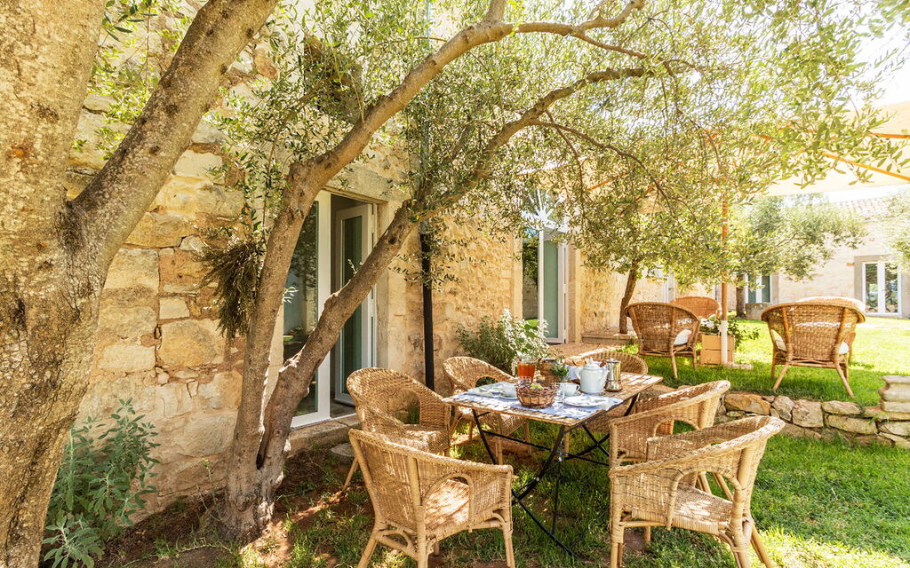 Villa Baroni: Amenities, Building Exterior, Garden, Main Entrance, Pool, Spring, Summer, Wellness