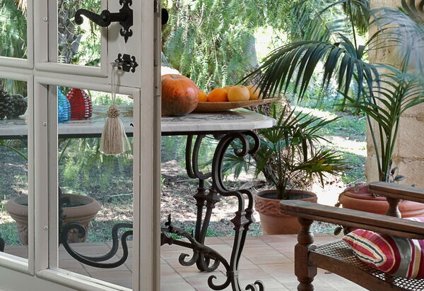 Villa Naxos: Activities, Amenities, Balcony / Terrace / Patio, Building Exterior, Facilities, Garden, Main Entrance, People, Pool, Spring, Summer, Wellness