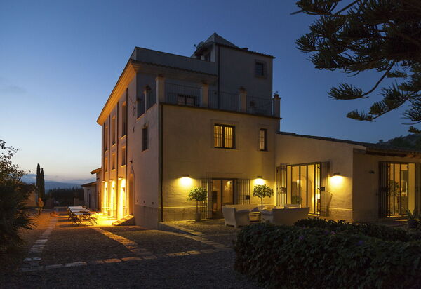 Villa Lanterna: Activities, Amenities, Balcony / Terrace / Patio, Building Exterior, Living Room, Pool, Room Detail, Spring, Summer