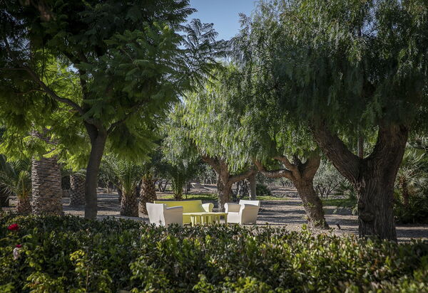 Villa Lanterna: Activities, Amenities, Balcony / Terrace / Patio, Building Exterior, Living Room, Pool, Room Detail, Spring, Summer