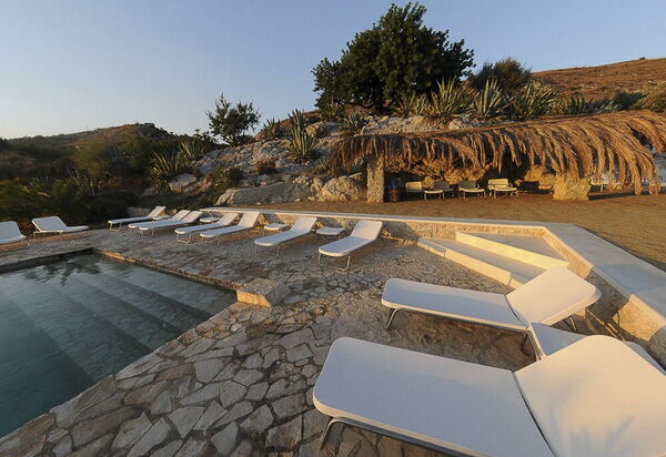 Villa Lanterna: Activities, Amenities, Balcony / Terrace / Patio, Building Exterior, Living Room, Pool, Room Detail, Spring, Summer