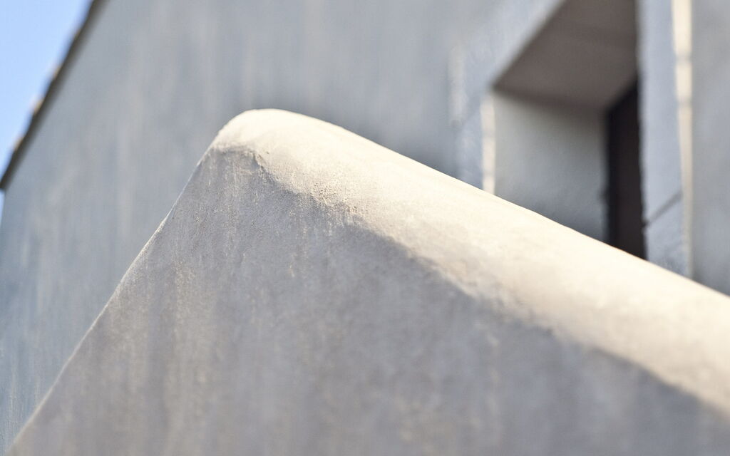 Villa Lanterna: Activities, Amenities, Balcony / Terrace / Patio, Building Exterior, Living Room, Pool, Room Detail, Spring, Summer