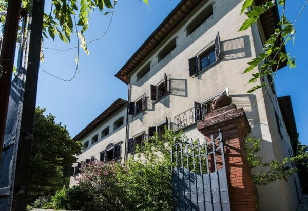 Villa Del Mosaico: Activities, Building Exterior, Garden, Spring, Summer