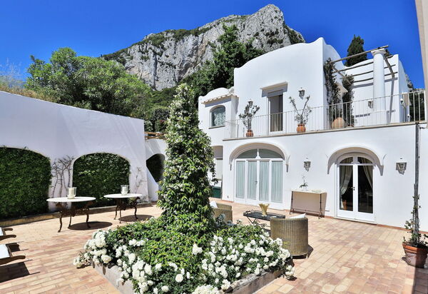 Villa Gilli: Amenities, Building Exterior, Outdoor, Spring, Summer