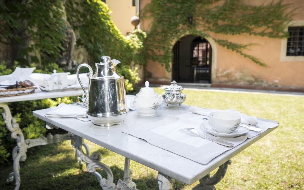 Villa Georgofili: Activities, Amenities, Building Exterior, Garden, Pool, Spring, Summer, Wellness