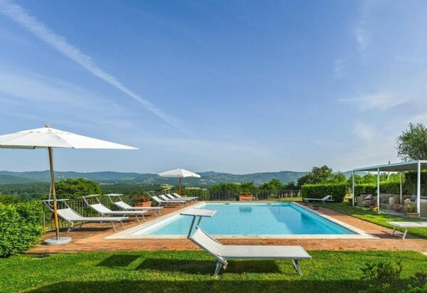 Villa Barberino: Activities, Amenities, Autumn, Balcony / Terrace / Patio, Building Exterior, Garden, Pool, Spring, Summer