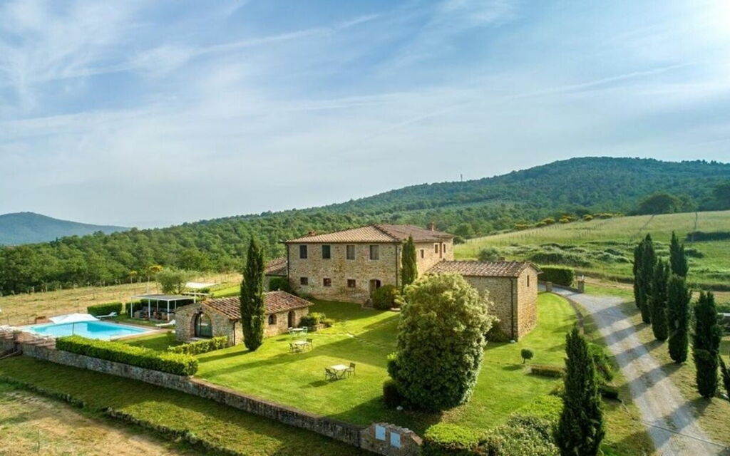 Villa Barberino: Attività, Autunno, Balcone / Terrazza / Patio, Caratteristiche, Estate, Esterni, Giardino, Piscina, Primavera