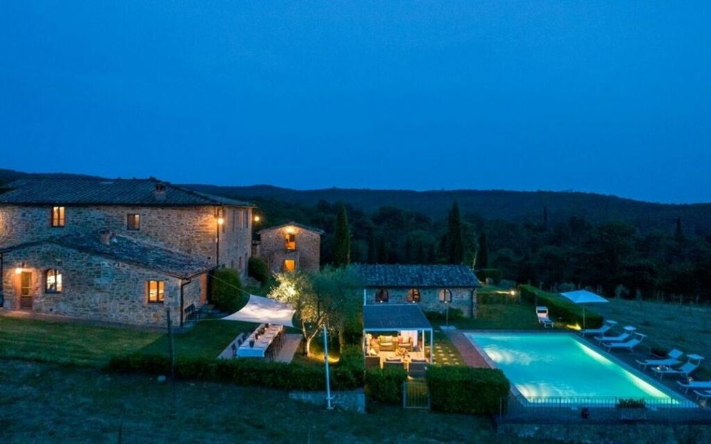 Villa Barberino: Attività, Autunno, Balcone / Terrazza / Patio, Caratteristiche, Estate, Esterni, Giardino, Piscina, Primavera