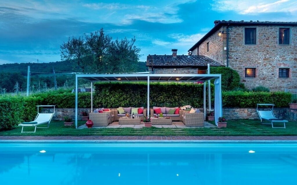 Villa Barberino: Attività, Autunno, Balcone / Terrazza / Patio, Caratteristiche, Estate, Esterni, Giardino, Piscina, Primavera