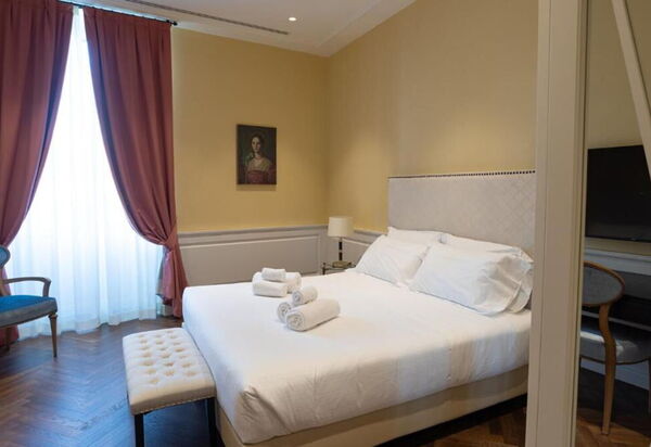 Torrigiani Licio Quattro: Bathroom, Dining Room, Kitchen, Living Room, Main Entrance, Spring, Summer