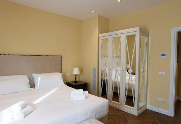 Torrigiani Licio Quattro: Bathroom, Dining Room, Kitchen, Living Room, Main Entrance, Spring, Summer