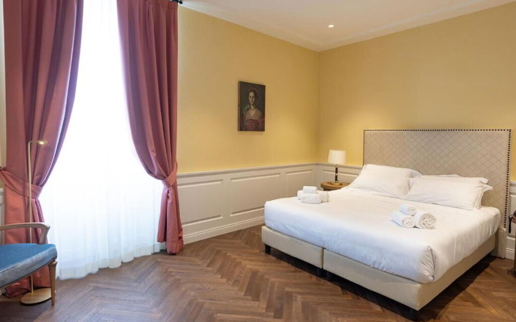 Torrigiani Licio Quattro: Bathroom, Dining Room, Kitchen, Living Room, Main Entrance, Spring, Summer