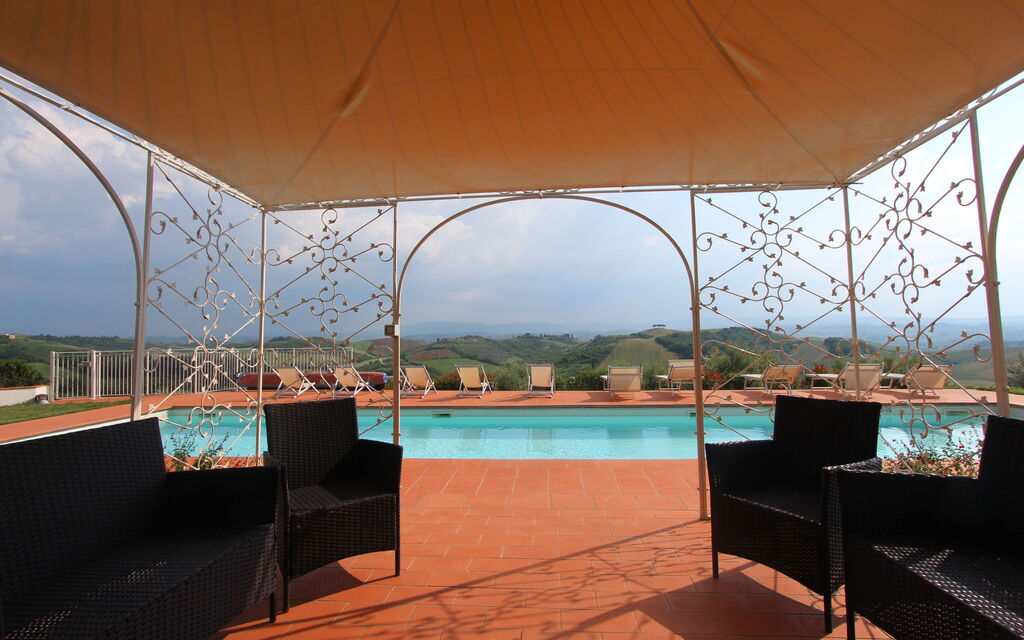 Villa Light: Activities, Amenities, Balcony / Terrace / Patio, Building Exterior, Garden, Pool, Spring, Summer, Wellness