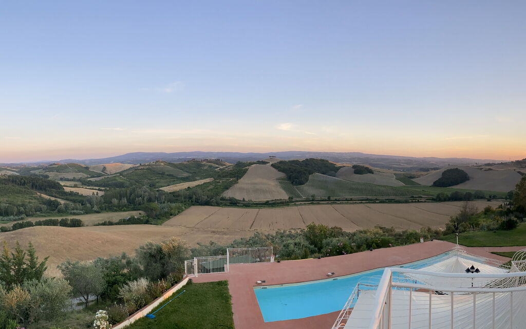 Villa Light: Activities, Amenities, Balcony / Terrace / Patio, Building Exterior, Garden, Pool, Spring, Summer, Wellness