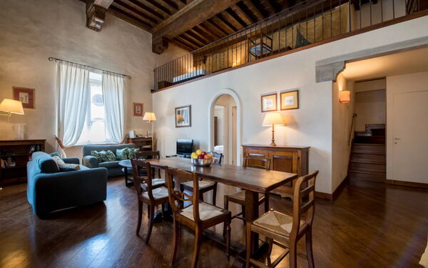 Santa Croce Apartment
