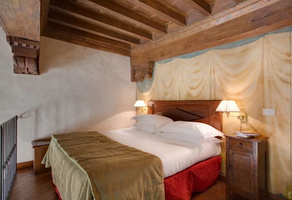 Palazzo Della Vigna Vecchia