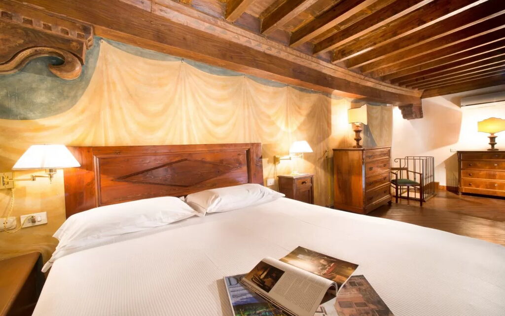 Palazzo Della Vigna Vecchia - 