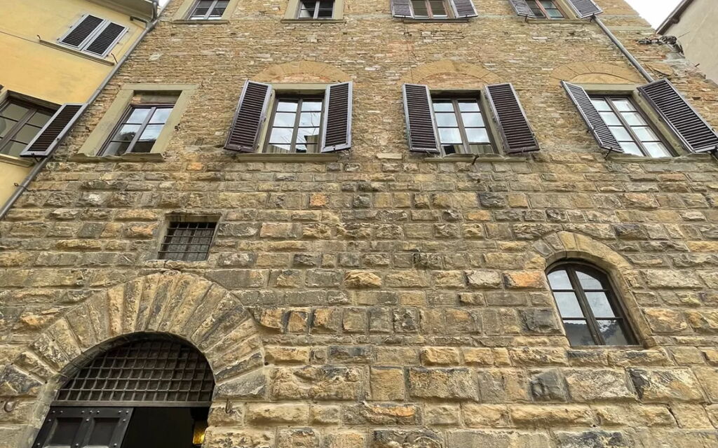 Palazzo Della Vigna Vecchia - : Estate, Esterni, Primavera