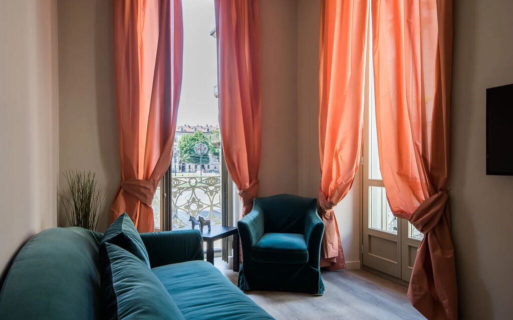 Carlino Palace - 