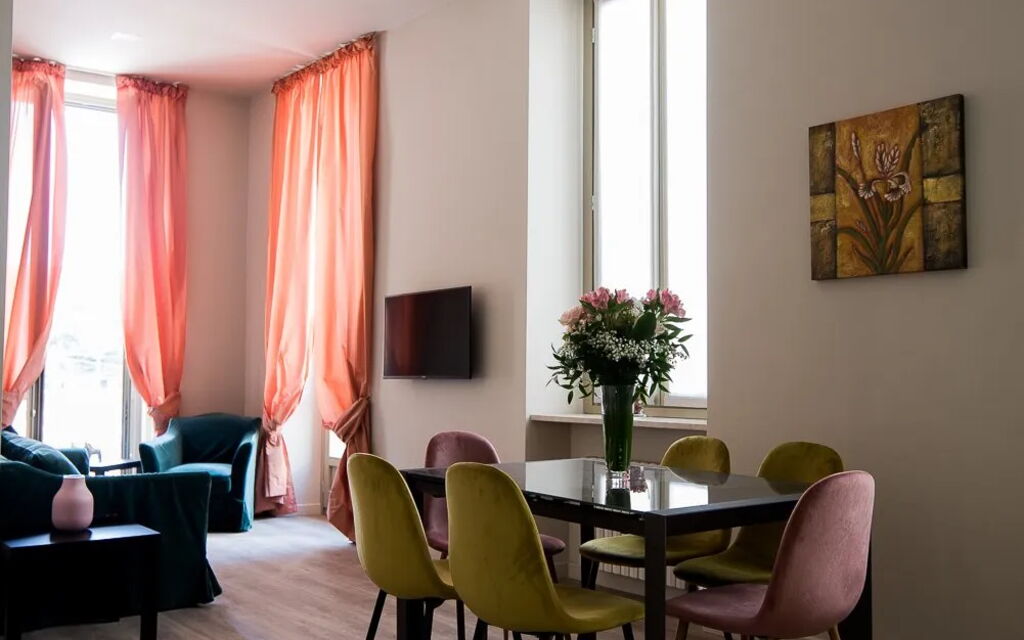 Carlino Palace - 