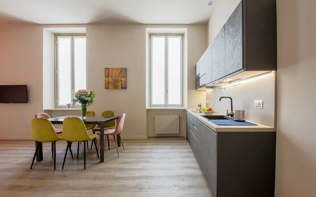 Carlino Palace - 