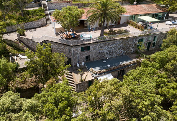 Villa Porto Azzurro: Attività, Balcone / Terrazza / Patio, Benessere, Caratteristiche, Città, Estate, Esterni, Primavera, Vista Panoramica