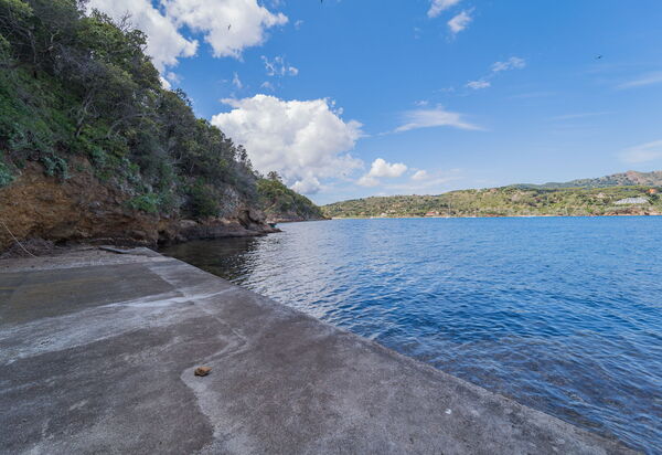 Villa Porto Azzurro: Attività, Balcone / Terrazza / Patio, Benessere, Caratteristiche, Città, Estate, Esterni, Primavera, Vista Panoramica