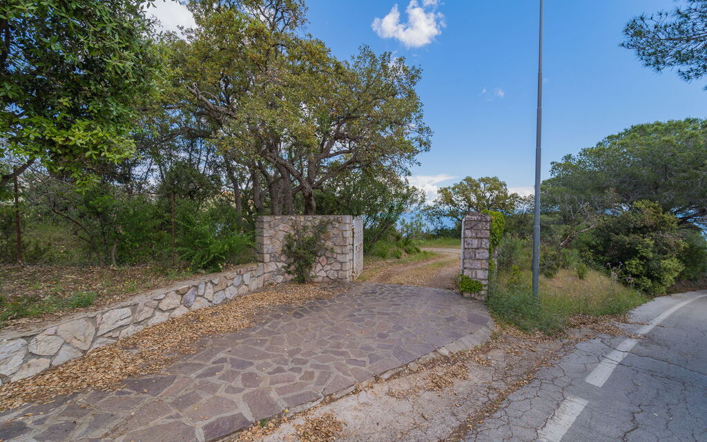 Villa Porto Azzurro: Activities, Amenities, Balcony / Terrace / Patio, Building Exterior, City, Scenic View, Spring, Summer, Wellness