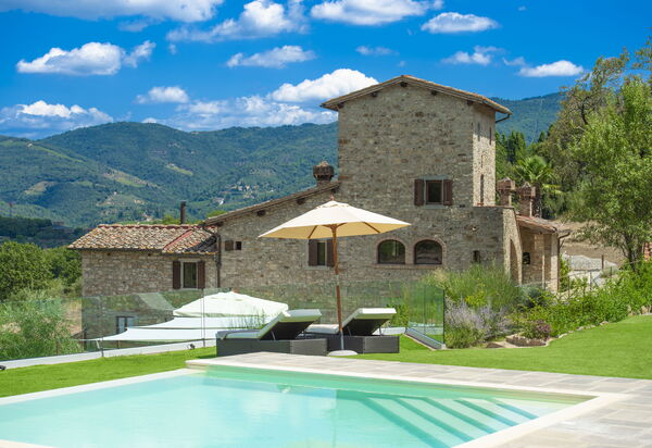 Villa Delizia: Activities, Amenities, Balcony / Terrace / Patio, Building Exterior, Pool, Room Detail, Spring, Summer