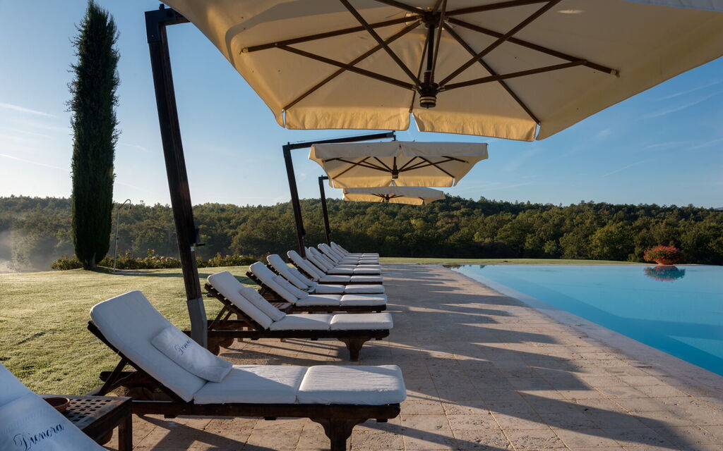 Villa Dioniso: Activities, Amenities, Building Exterior, Main Entrance, Pool, Spring, Summer