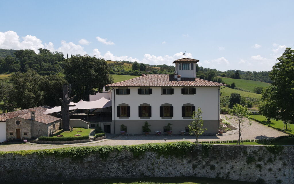 Villa Finesterre: Activities, Balcony / Terrace / Patio, Building Exterior, Garden, Hot Tub, Pool, Spring, Summer, Wellness