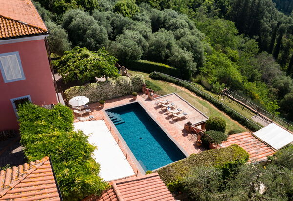 Villa Pink Escape: Amenities, Building Exterior, Main Entrance, Pool, Spring, Summer, Wellness