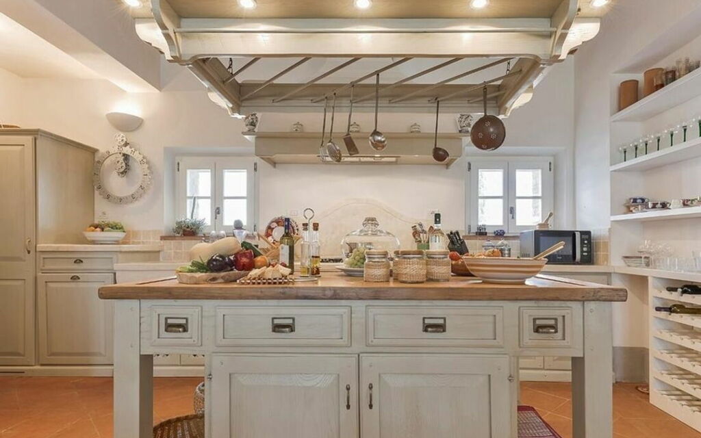 Villa Lotus Magliano: Amenities, Balcony / Terrace / Patio, Building Exterior, Garden, Pool, Spring, Summer