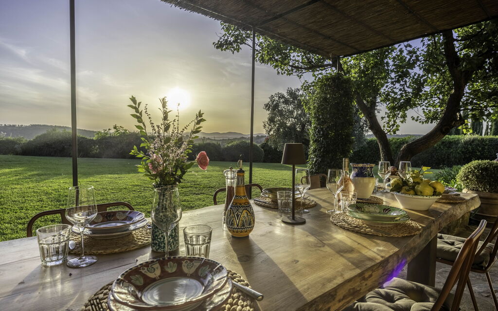 Villa Lotus Magliano: Activities, Amenities, Building Exterior, Main Entrance, Spring, Summer, Wellness