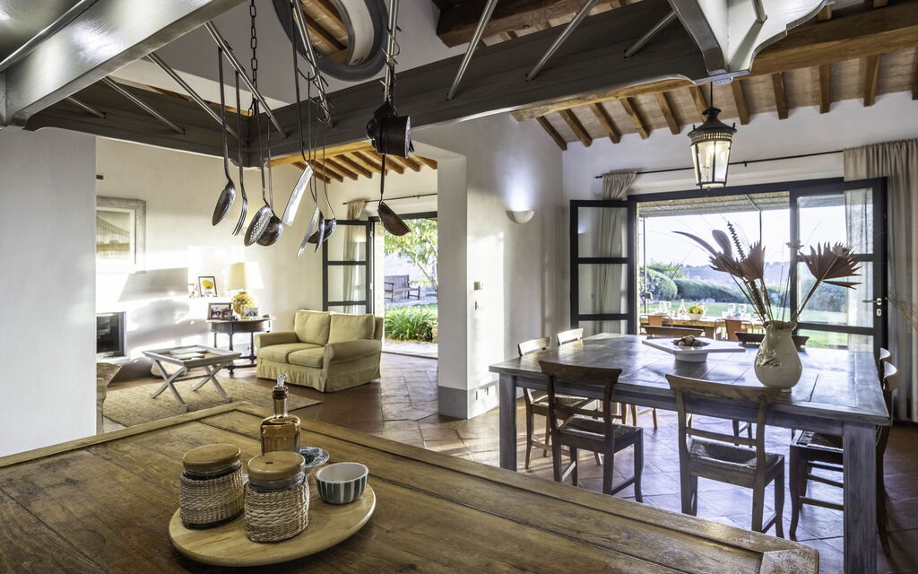 Villa Lotus Magliano: Activities, Amenities, Building Exterior, Main Entrance, Spring, Summer, Wellness