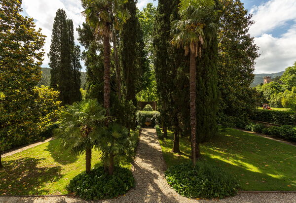 Villa Laica: Attività, Balcone / Terrazza / Patio, Caratteristiche, Estate, Esterni, Piscina, Primavera