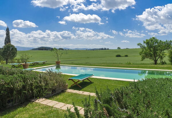 Villa Il Serraglio: Estate, Esterni, Primavera