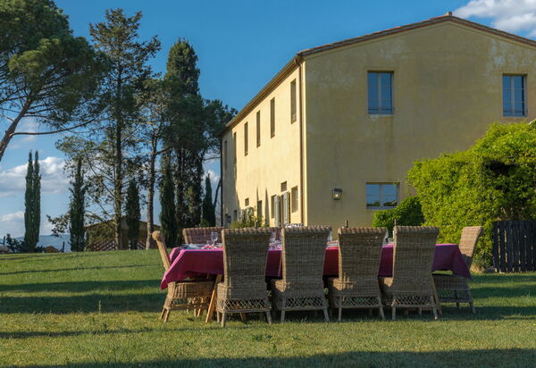 Villa Il Serraglio: Estate, Esterni, Primavera