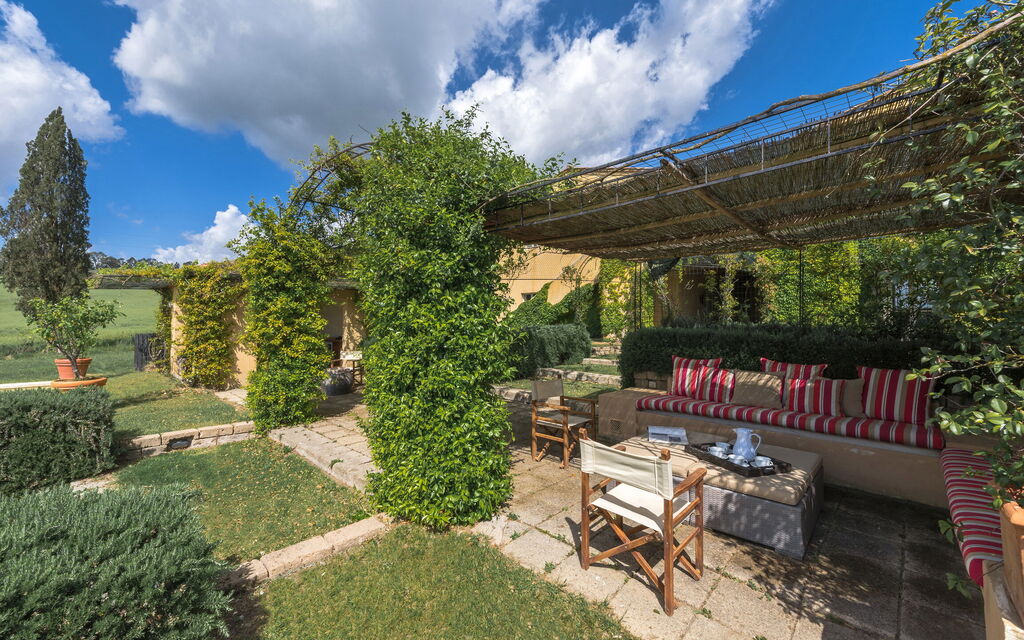Villa Il Serraglio: Estate, Esterni, Primavera
