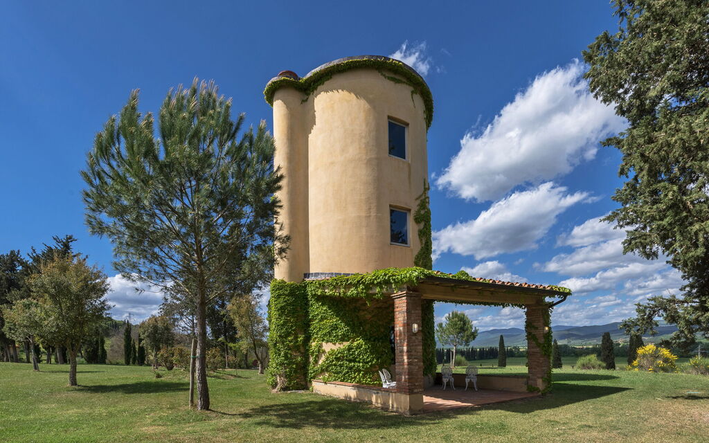 Villa Il Serraglio: Estate, Esterni, Primavera