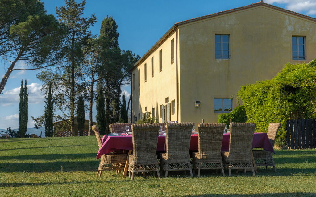 Villa Il Serraglio: Estate, Esterni, Primavera