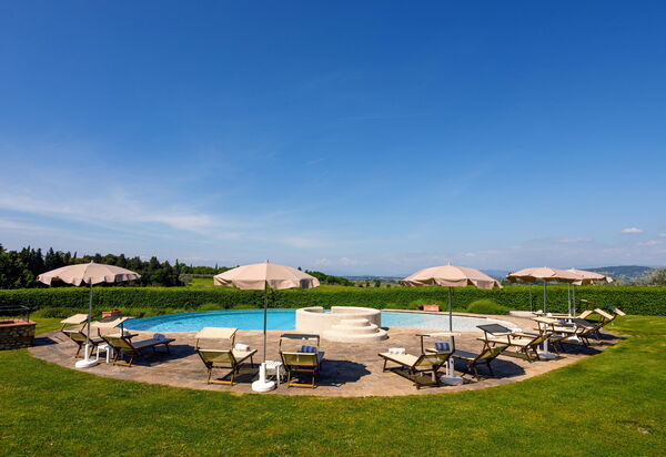 Villa Solina: Activities, Amenities, Balcony / Terrace / Patio, Building Exterior, Facilities, Garden, Pool, Spring, Summer