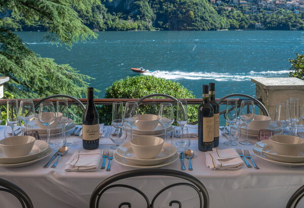 Villa Maestosa: Activities, Amenities, Building Exterior, Facilities, Garden, Hot Tub, Main Entrance, Planimetry, Pool, Spring, Summer