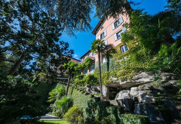 Villa Maestosa: Activities, Amenities, Building Exterior, Facilities, Garden, Hot Tub, Main Entrance, Planimetry, Pool, Spring, Summer